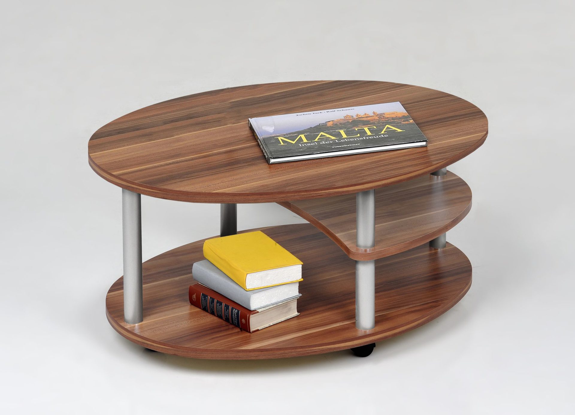 Wohnzimmer - Couchtisch mit Rollen als praktischer Beistelltisch ... Wohnzimmer - Couchtisch mit Rollen als praktischer Beistelltisch ...